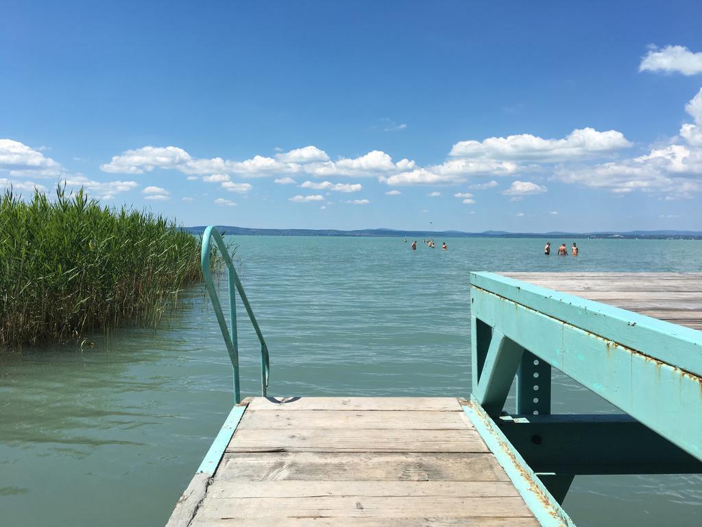 Residence At Lake Balaton Шіофок Екстер'єр фото